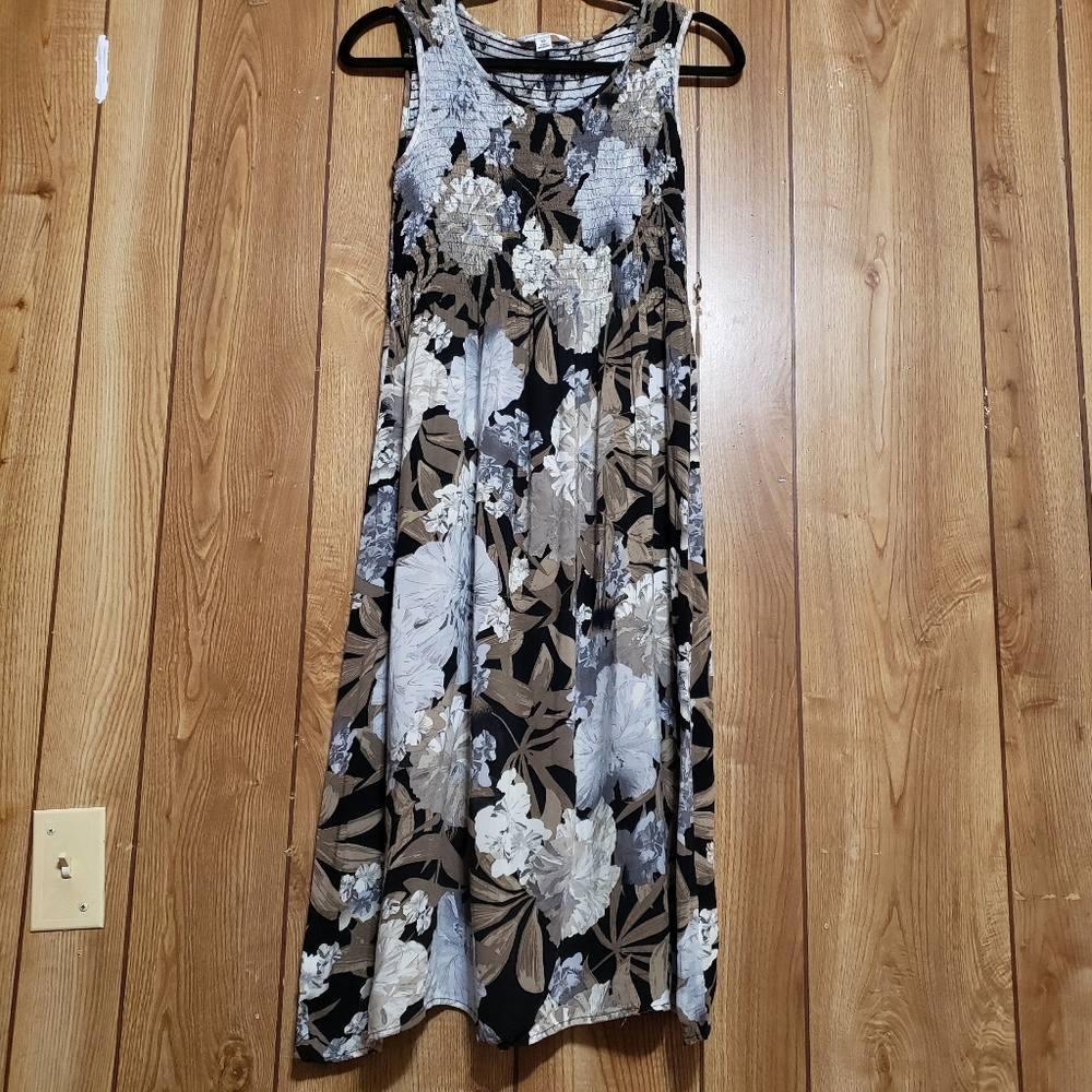 Floral Print Sleeveless  Dress By Croft And Barrow XS Brown, Tan, Gray
